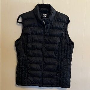 32 Degrees Women's Quilted Black Vest